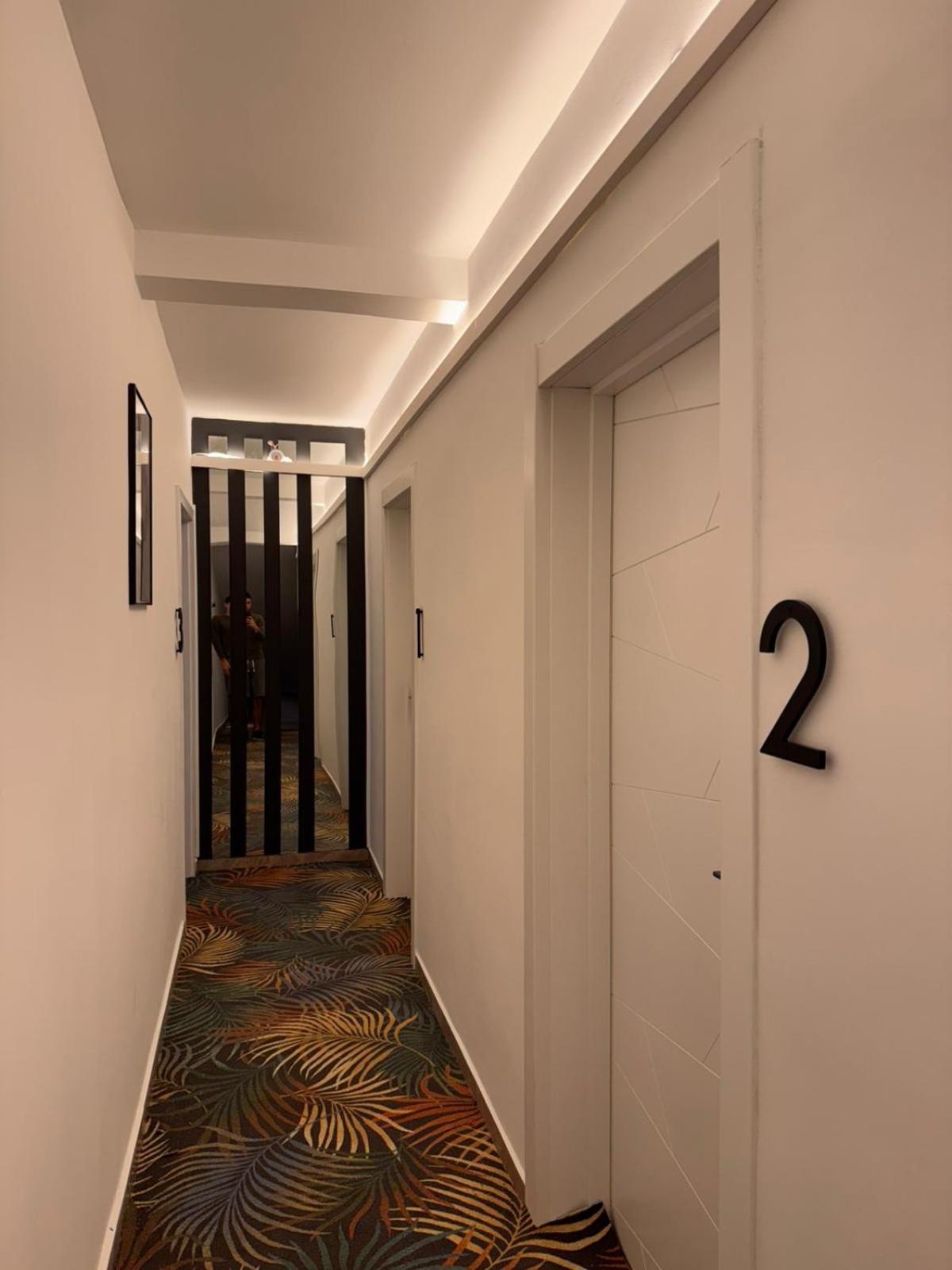 Greg Rooms シナヤ エクステリア 写真